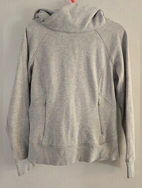 Lululemon Under‎ Wraps Stretched Hooded Pullover Gray Size 8